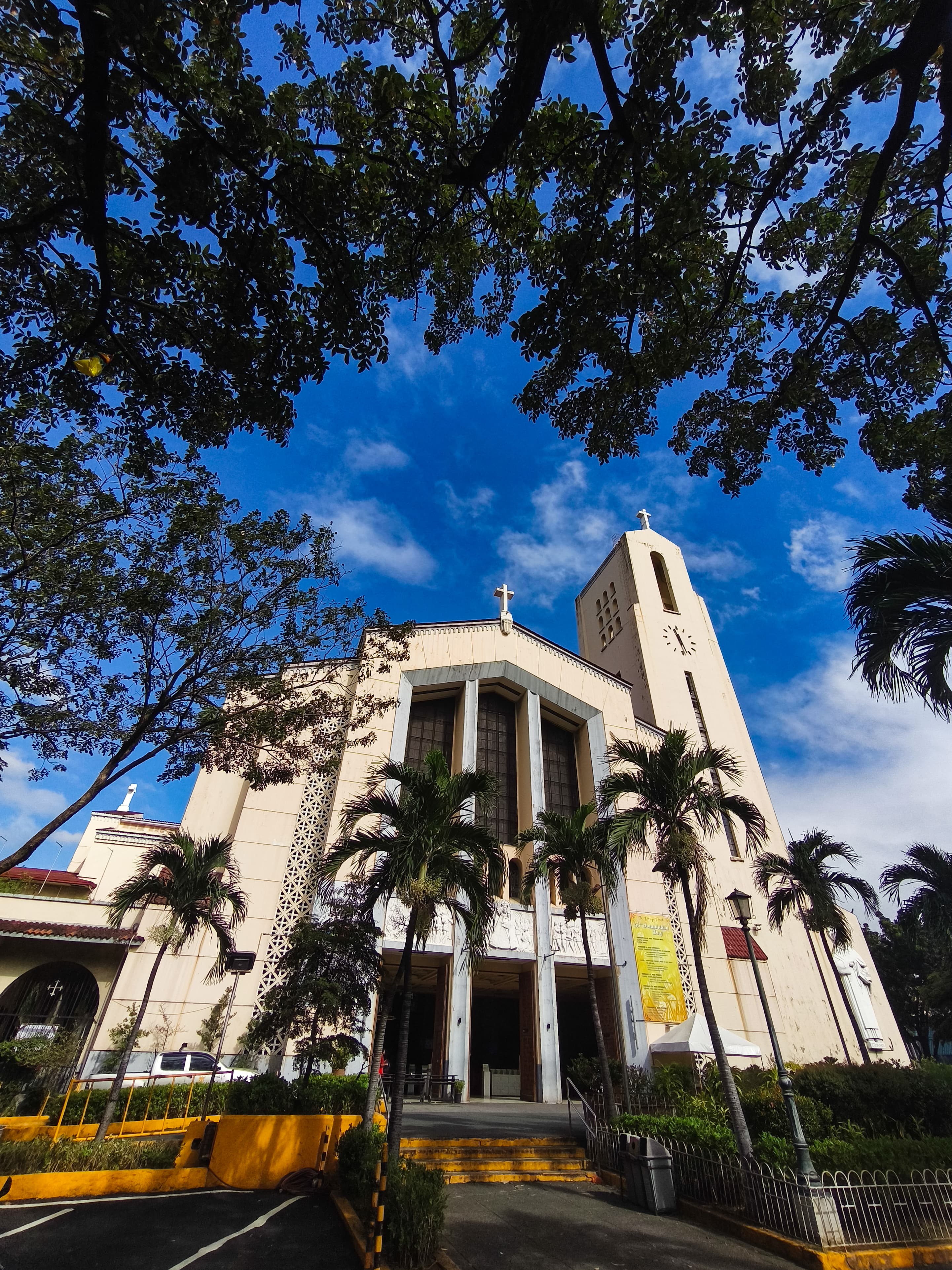 National Shrine of Our Lady of the Holy Rosary of La Naval de Manila - Media 1